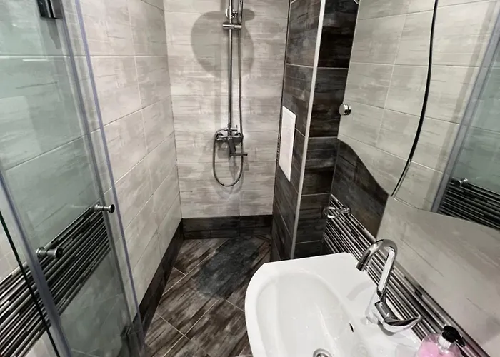 Budapest Cozy W Working Space And Wifi Apartamento *